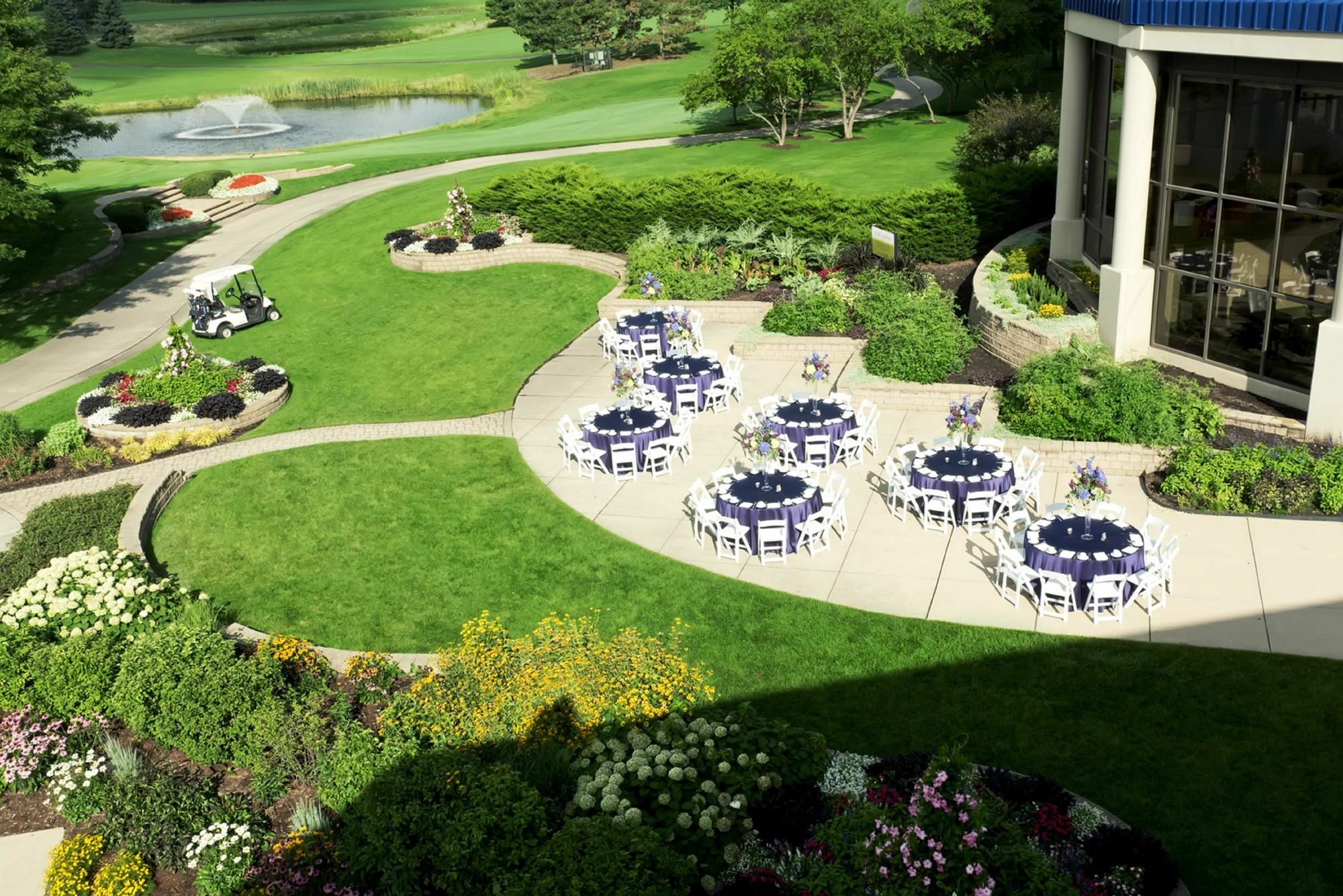 Hilton Chicago Oak Brook Hills Resort & Conference Center Exterior foto